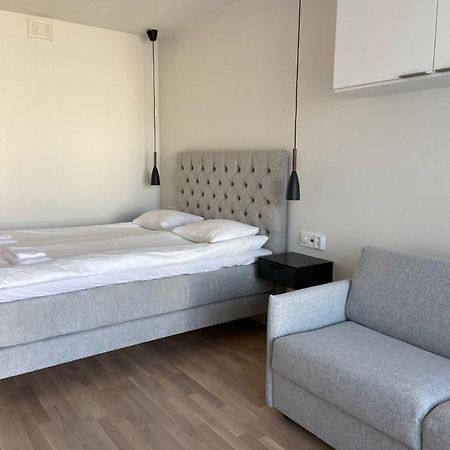 Parvekkeellinen Yksioe Keskustassa Apartment ตูร์กู ภายนอก รูปภาพ