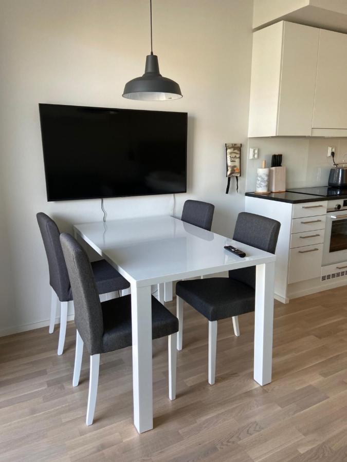 Parvekkeellinen Yksioe Keskustassa Apartment ตูร์กู ภายนอก รูปภาพ